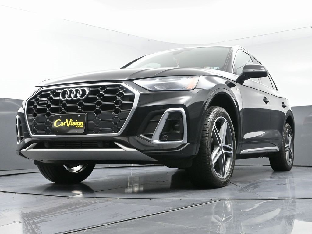 Used 2023 Audi Q5 e Premium w/ Convenience Package image 45