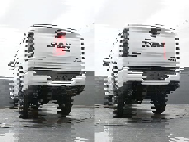 New 2026 RAM 1500 4x4 Crew Cab image 58