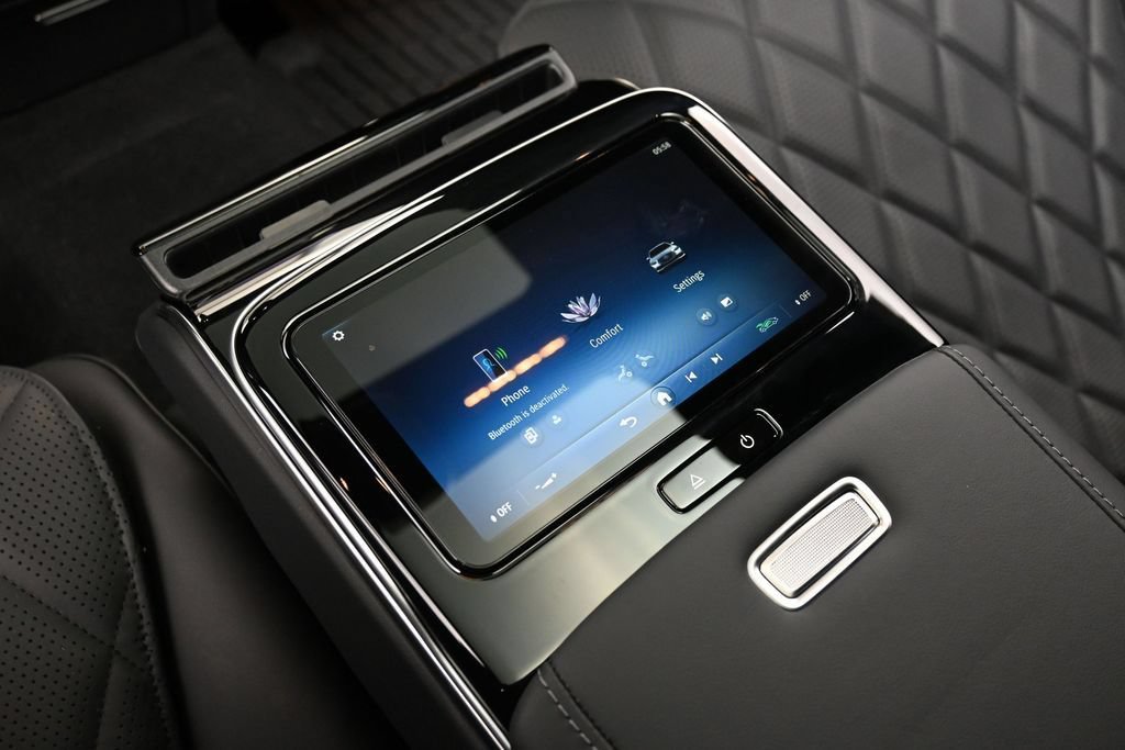 Used 2026 Mercedes-Benz S 580 4MATIC Sedan image 25