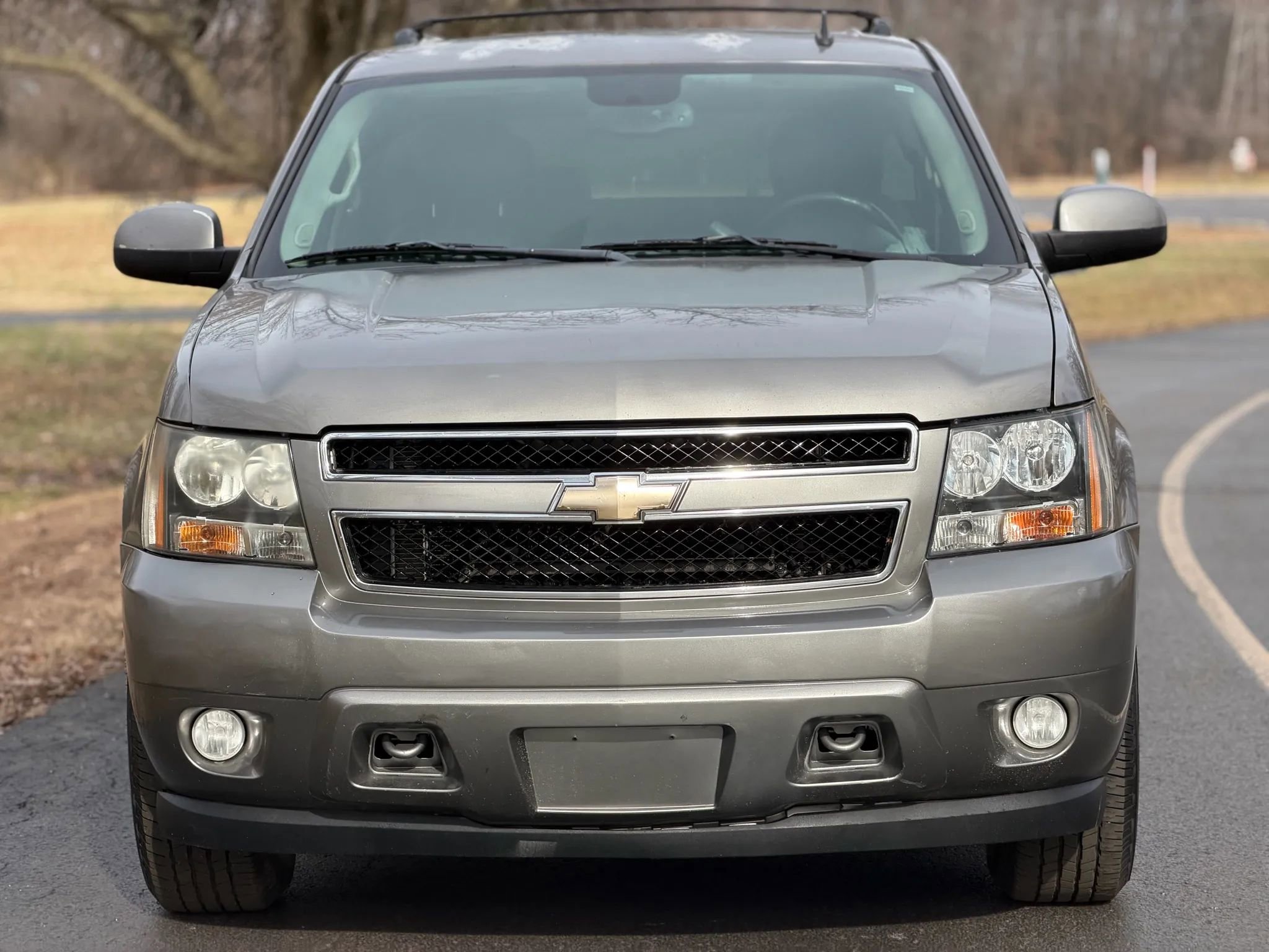 Used 2008 Chevrolet Suburban LT w/ LT Preferred Equipment Group image 2