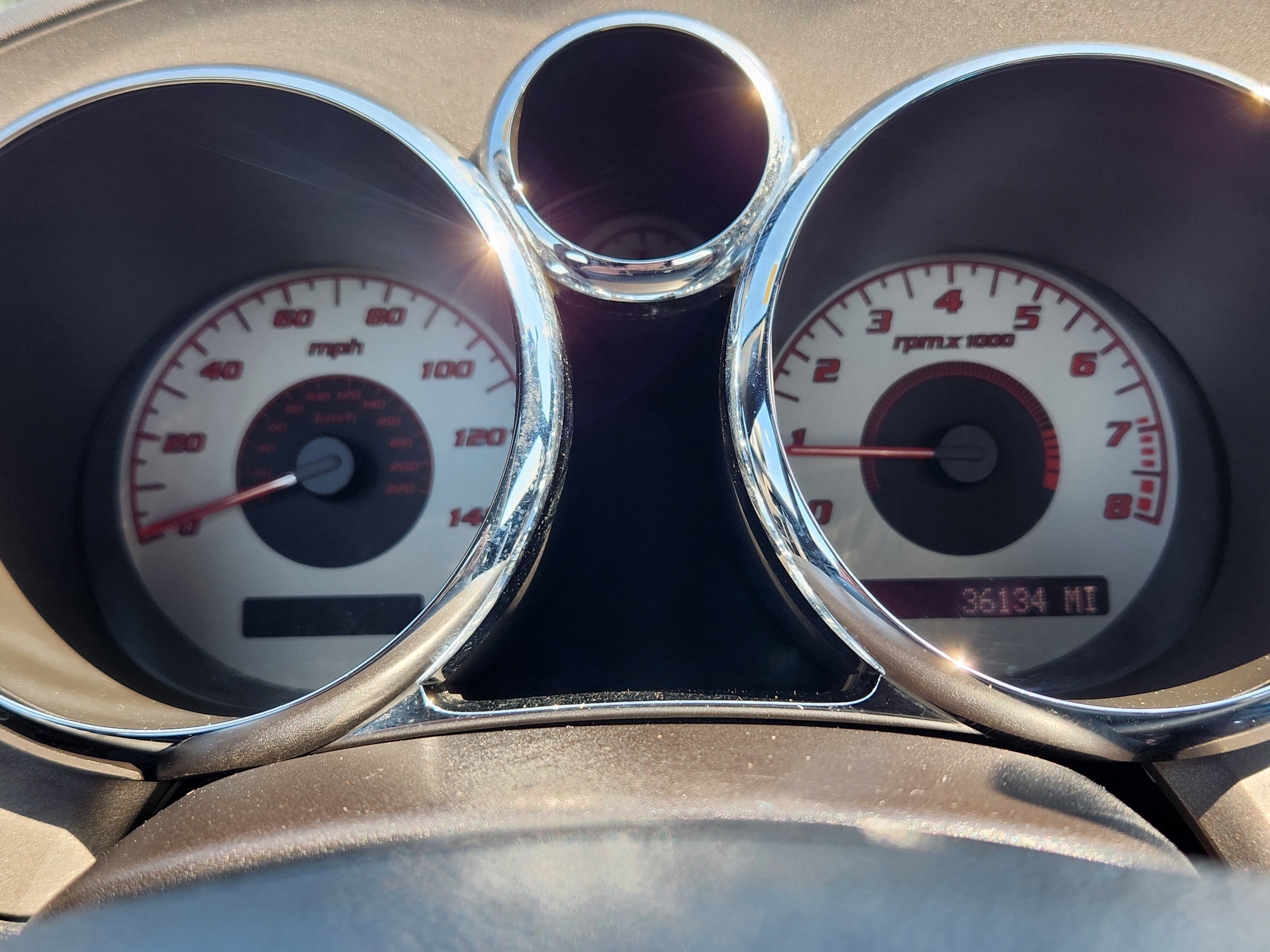 Used 2007 Pontiac Solstice Convertible w/ Premium Package RWD image 17