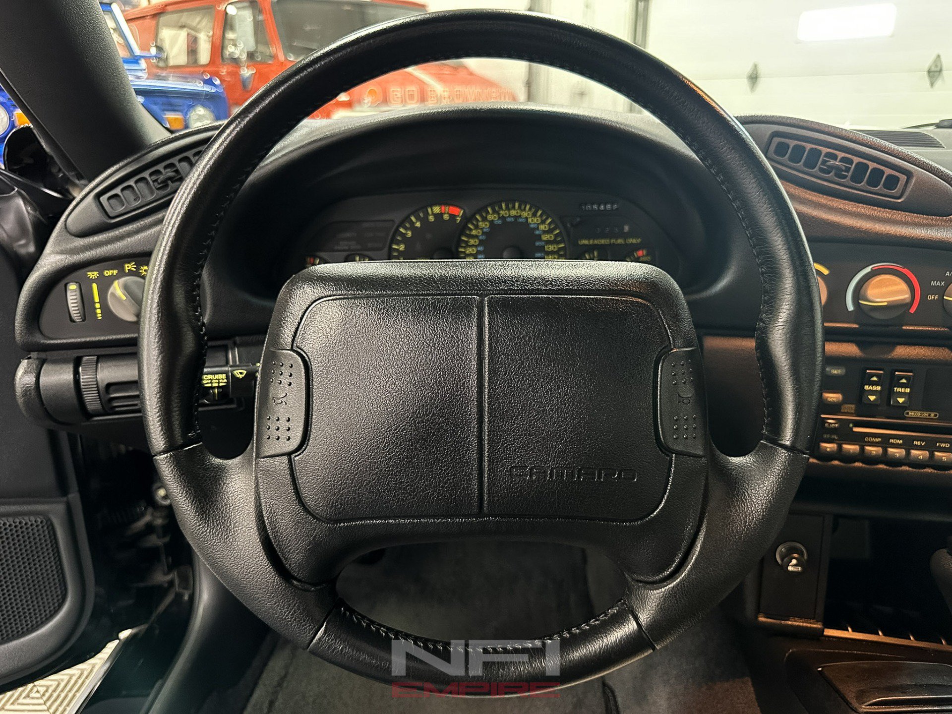 Used 1993 Chevrolet Camaro Z28 RWD image 25