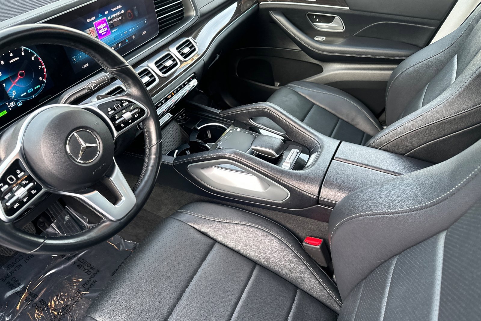 Used 2023 Mercedes-Benz GLS 450 4MATIC image 10