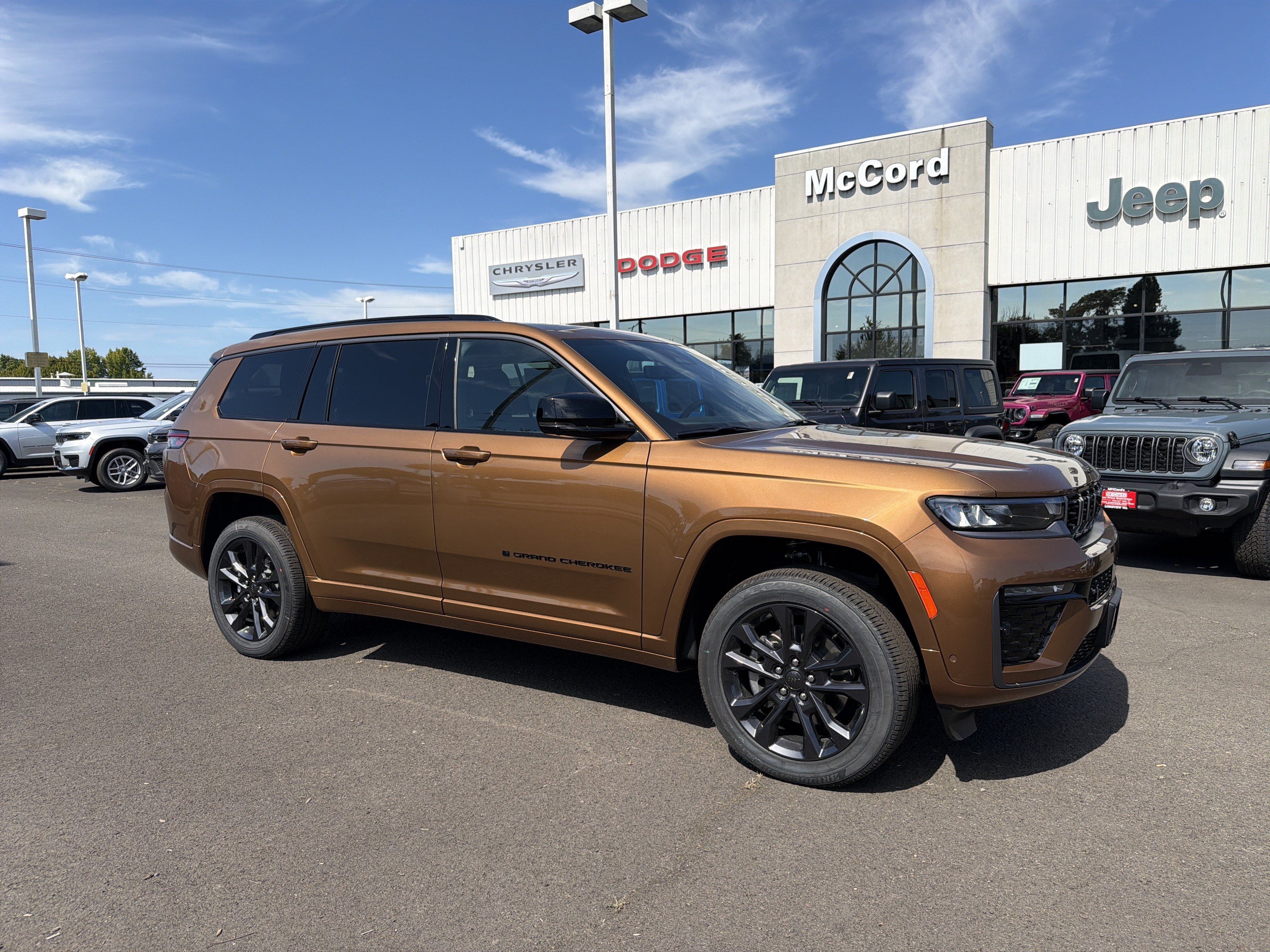 New 2026 Jeep Grand Cherokee L Limited AWD/4WD image 6