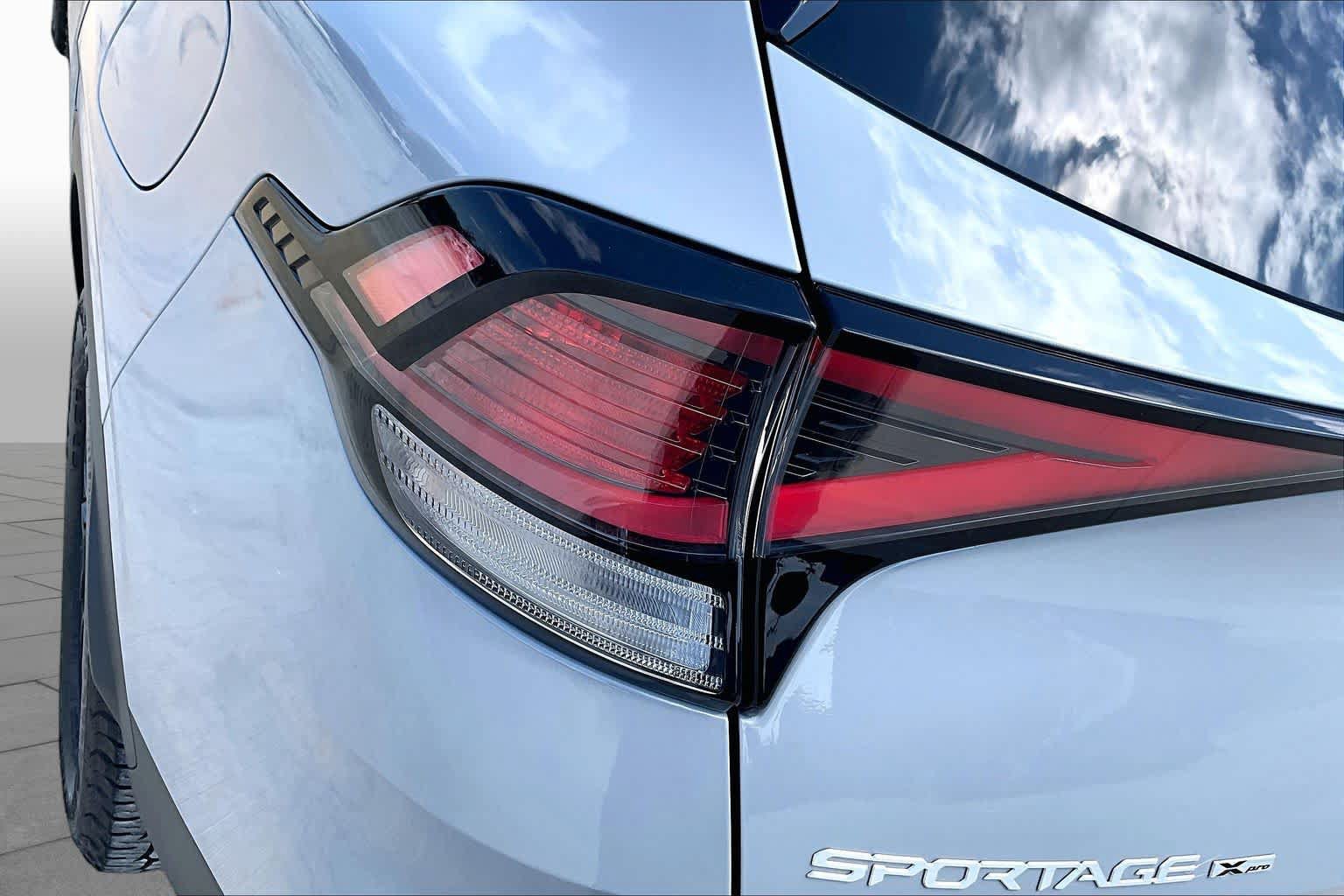 Certified 2024 Kia Sportage X-Pro AWD/4WD image 27