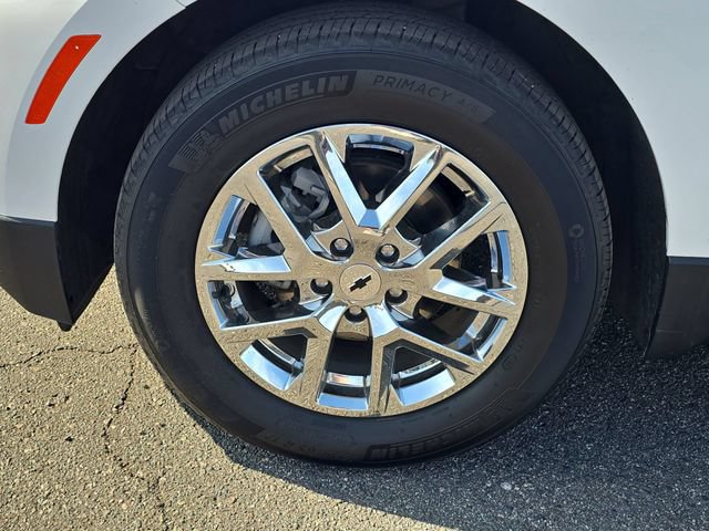 Certified 2024 Chevrolet Equinox LT w/ LPO, Floor Liner Package FWD image 38