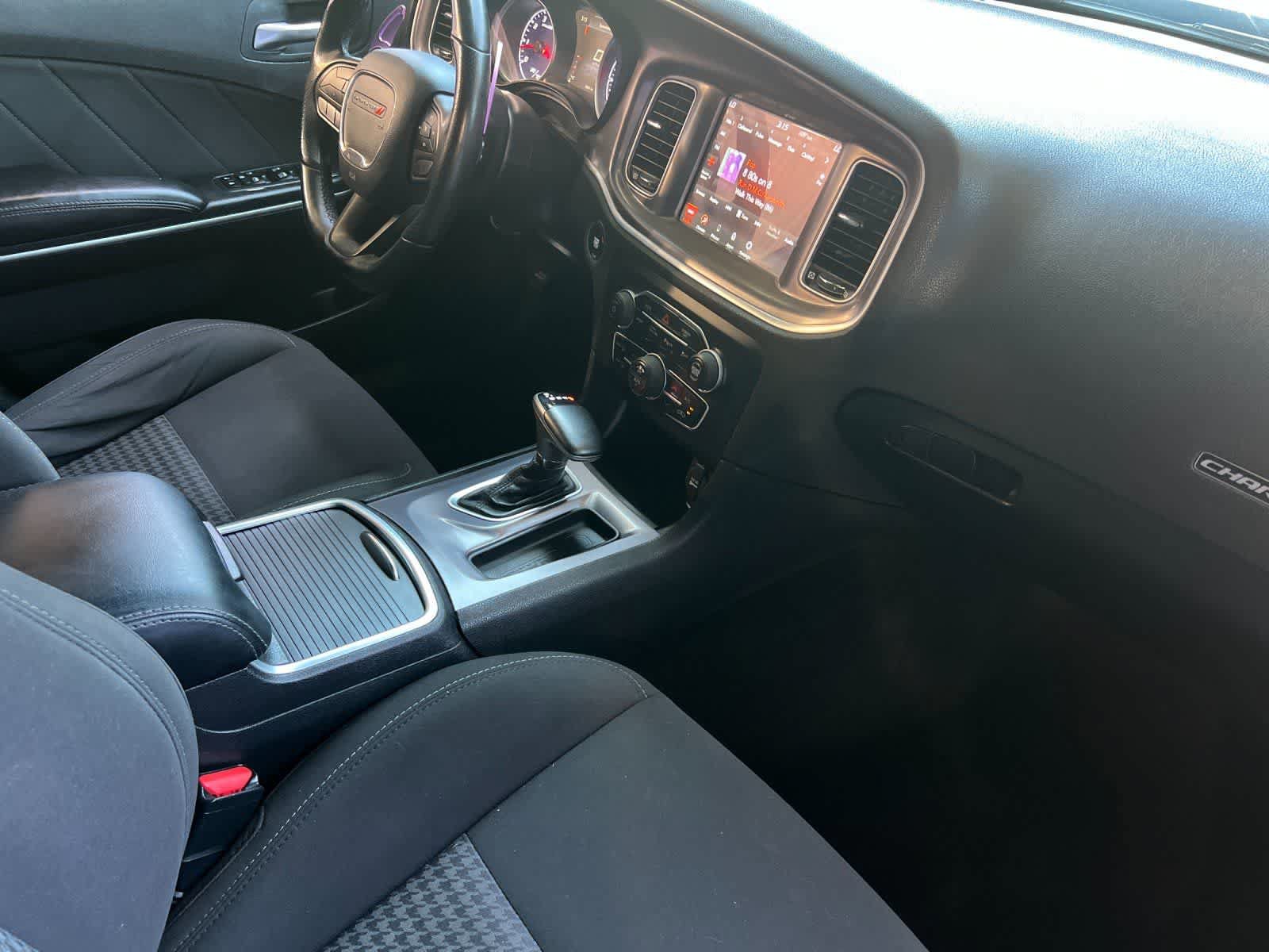 Used 2021 Dodge Charger R/T w/ Performance Handling Group RWD image 16