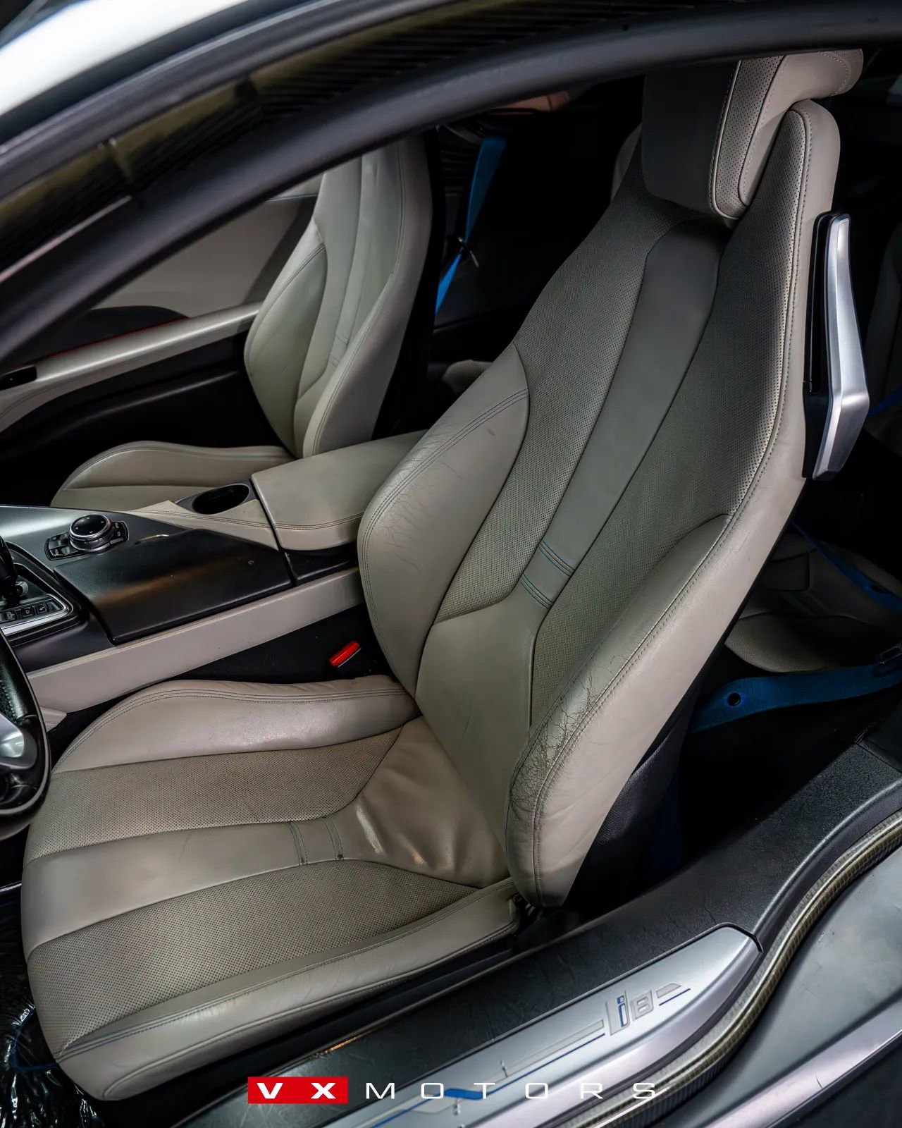 Used 2014 BMW i8 AWD/4WD image 8