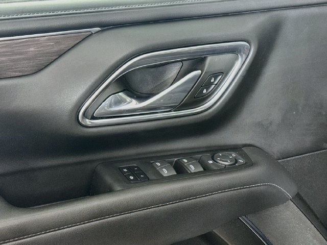 Used 2023 Chevrolet Suburban LT RWD image 23