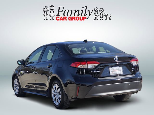 Used 2025 Toyota Corolla LE image 3