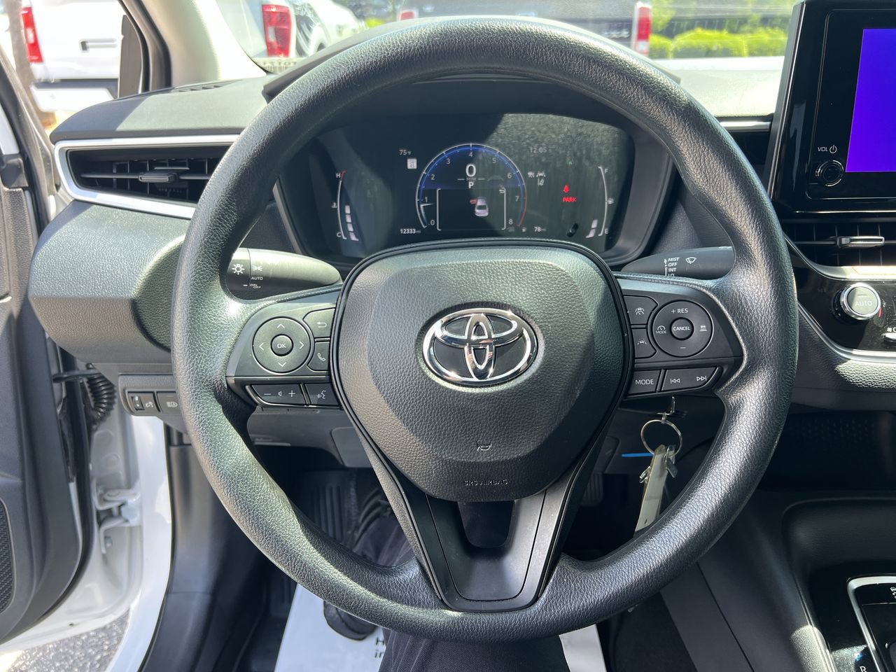 Used 2026 Toyota Corolla LE FWD image 18