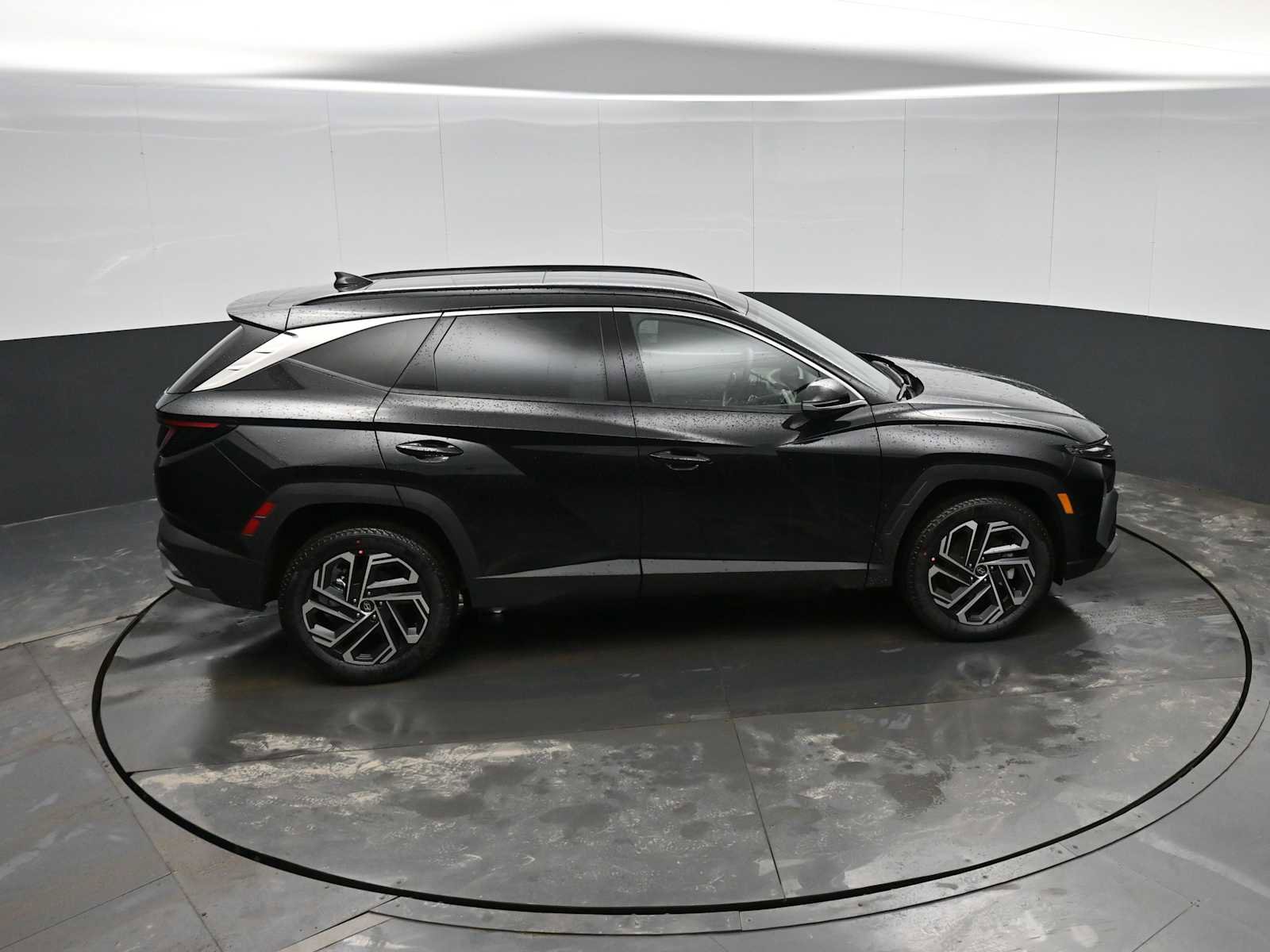 New 2026 Hyundai Tucson Limited image 30