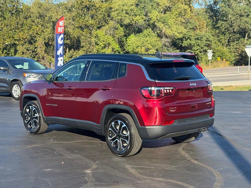 Used 2022 Jeep Compass Limited image 3