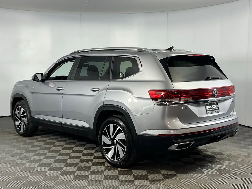 Used 2025 Volkswagen Atlas SEL image 10