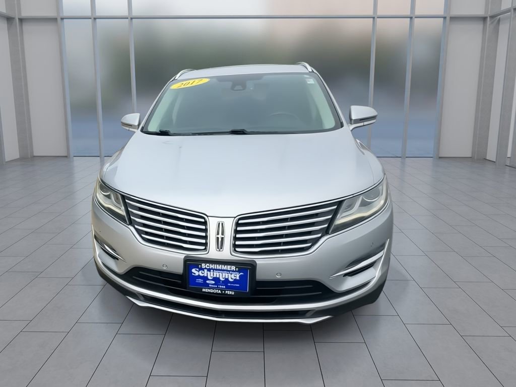 Used 2017 Lincoln MKC Reserve w/ Technology Package AWD/4WD image 3