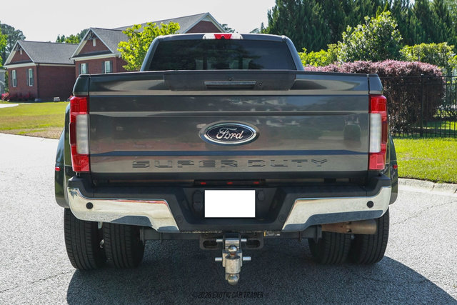 Used 2017 Ford F350 Lariat w/ Lariat Ultimate Package AWD/4WD image 7