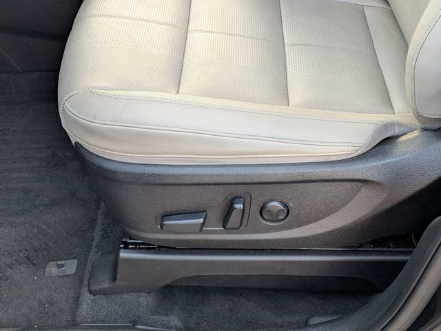 Used 2022 Kia Telluride EX w/ Towing Package image 12