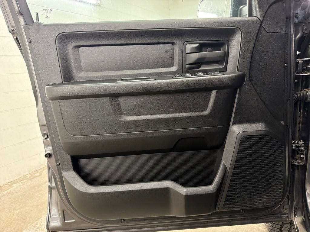 Used 2022 RAM 1500 Tradesman w/ Tradesman SXT Package AWD/4WD image 16