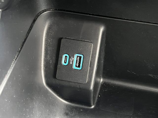 Certified 2022 Ford F150 XLT w/ Equipment Group 301A Mid image 34