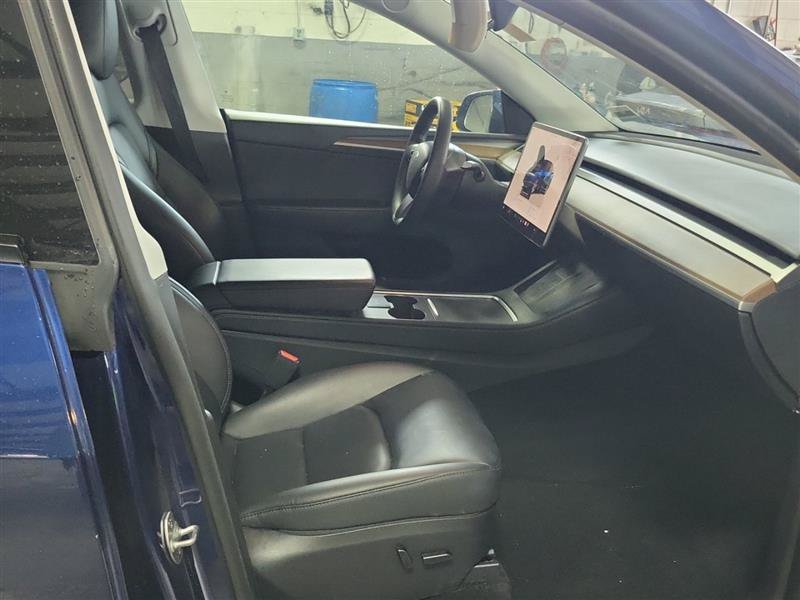 Used 2023 Tesla Model Y Long Range AWD/4WD image 4