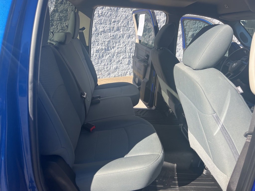 Used 2018 RAM 1500 Express w/ Express Value Package image 28