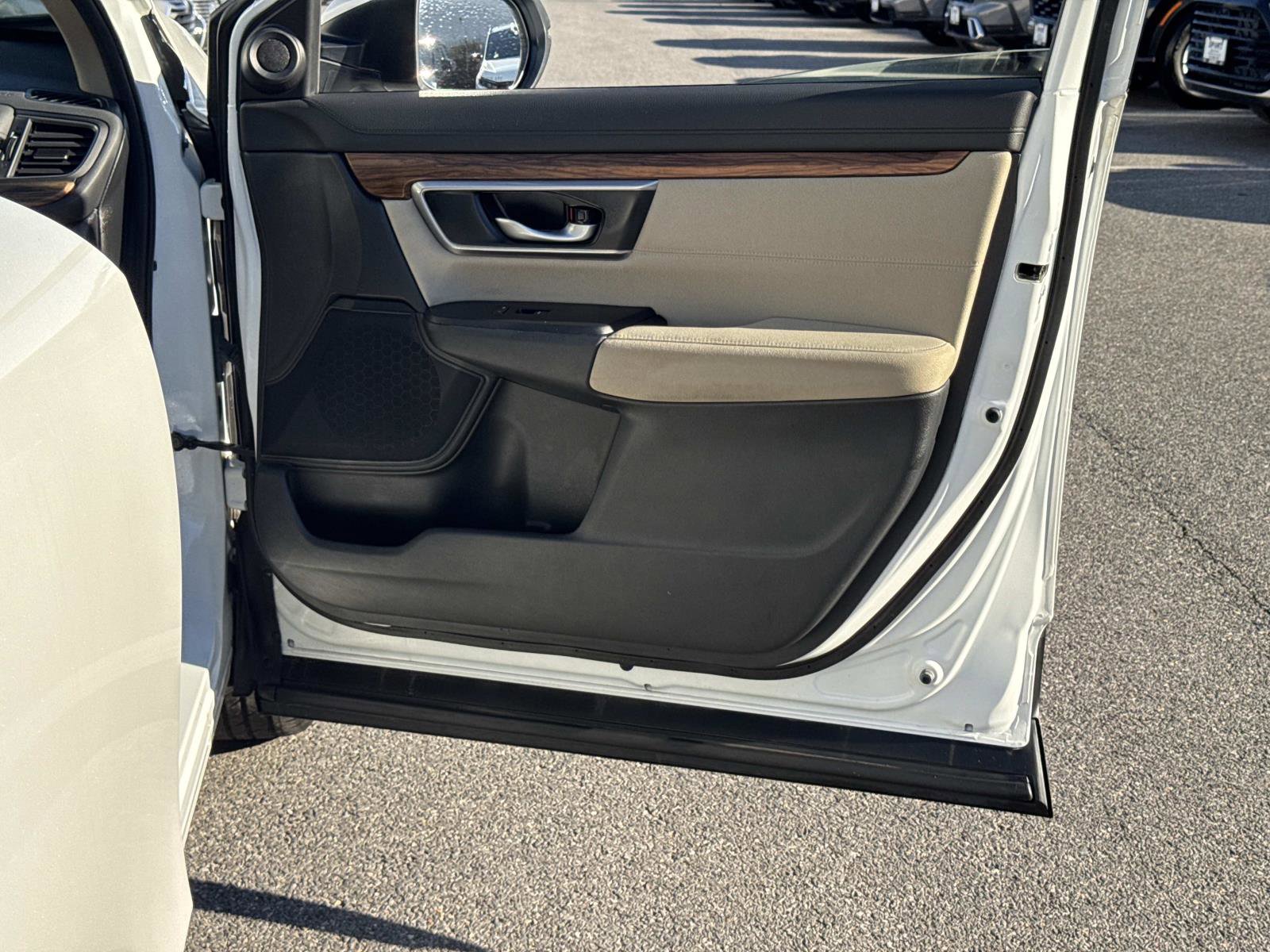 Used 2021 Honda CR-V EX image 14