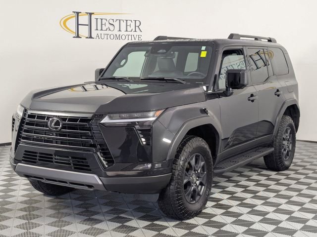 Used 2024 Lexus GX 550 image 4