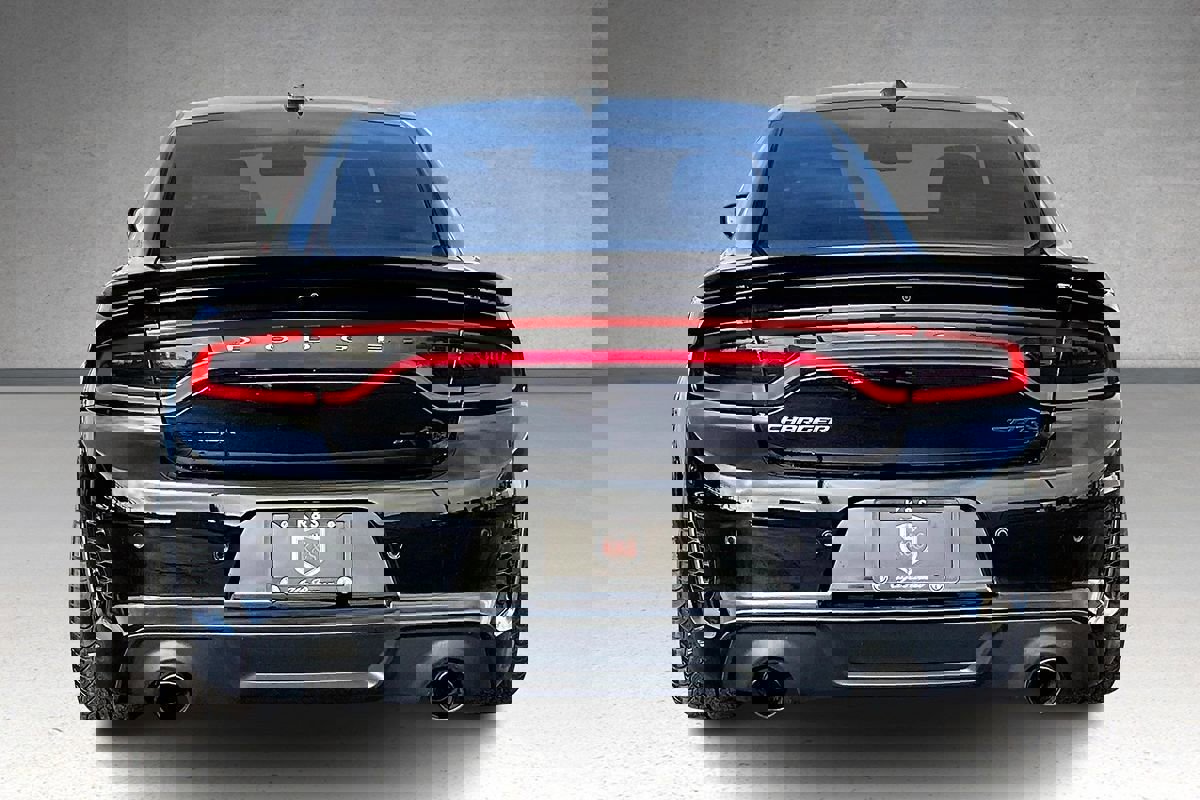 Used 2023 Dodge Charger SRT Hellcat w/ Harman/Kardon Audio Group image 4