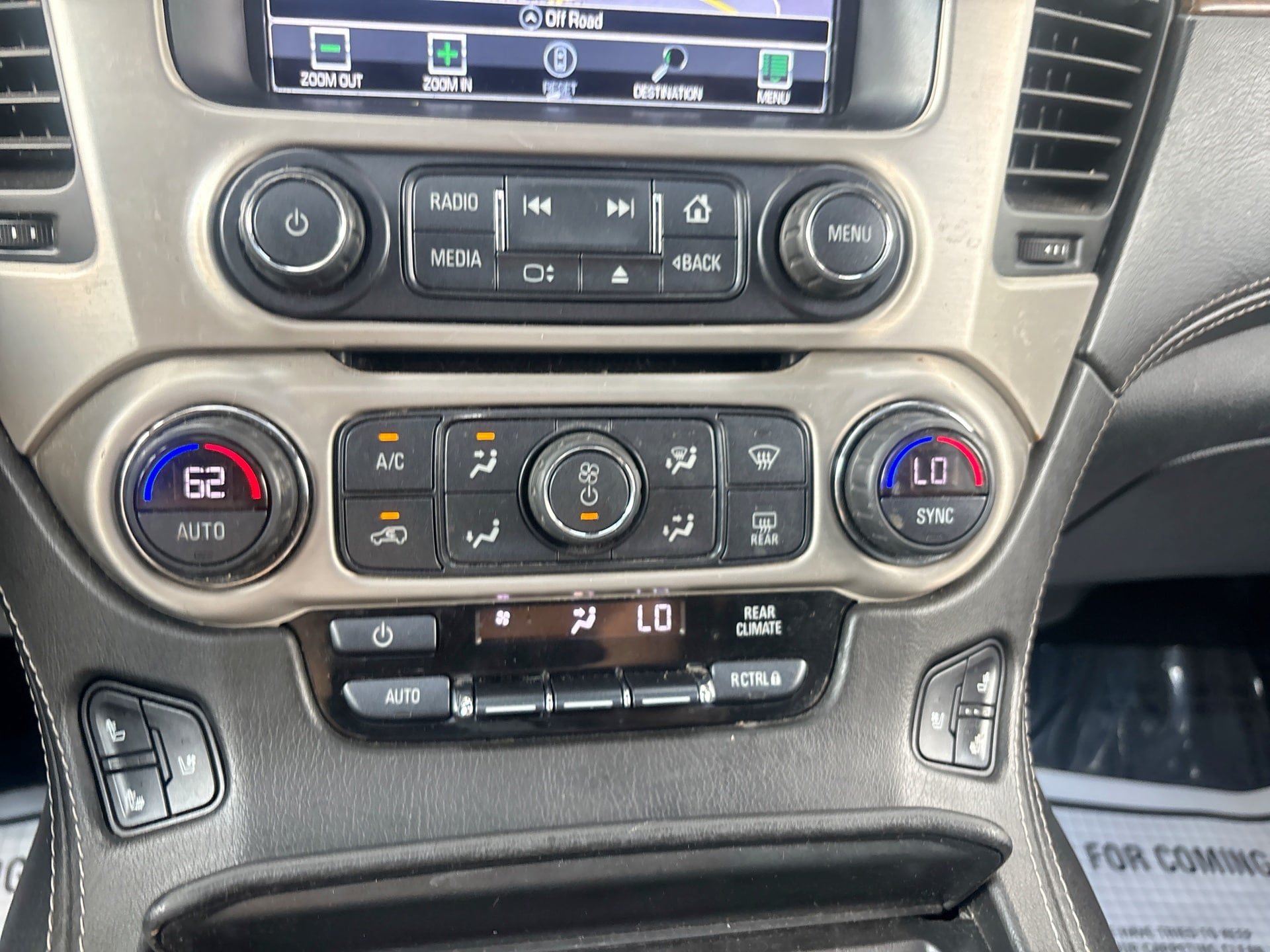 Used 2019 GMC Yukon Denali w/ Open Road Package AWD/4WD image 17