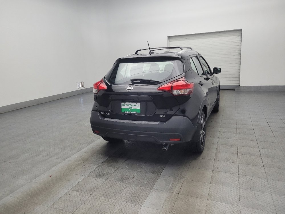 Used 2019 Nissan Kicks SV w/ Exterior Package image 9