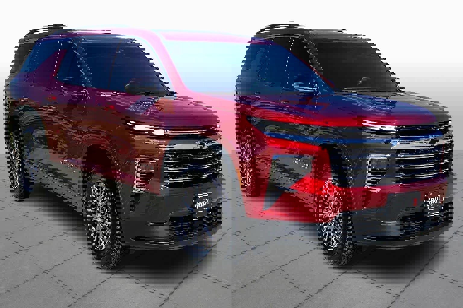 Used 2026 Chevrolet Traverse LT w/ Driver Confidence Package FWD image 4