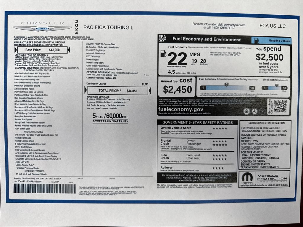 Used 2024 Chrysler Pacifica Touring-L FWD image 28