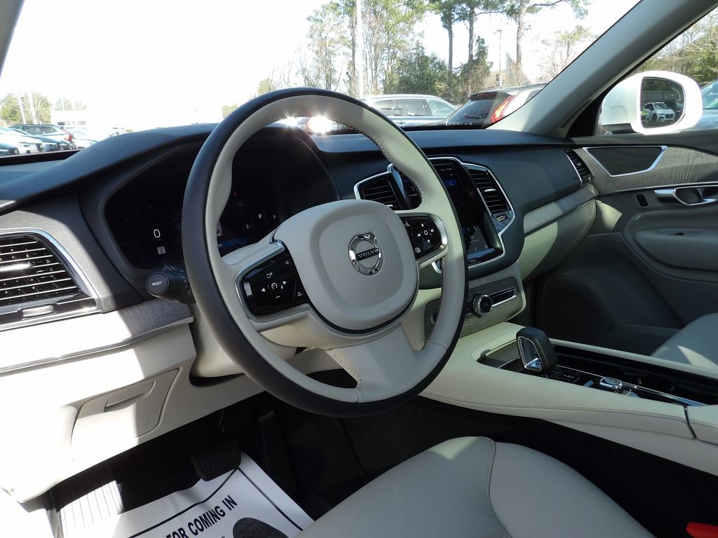 Certified 2024 Volvo XC90 B6 Plus w/ Protection Package Premier image 10