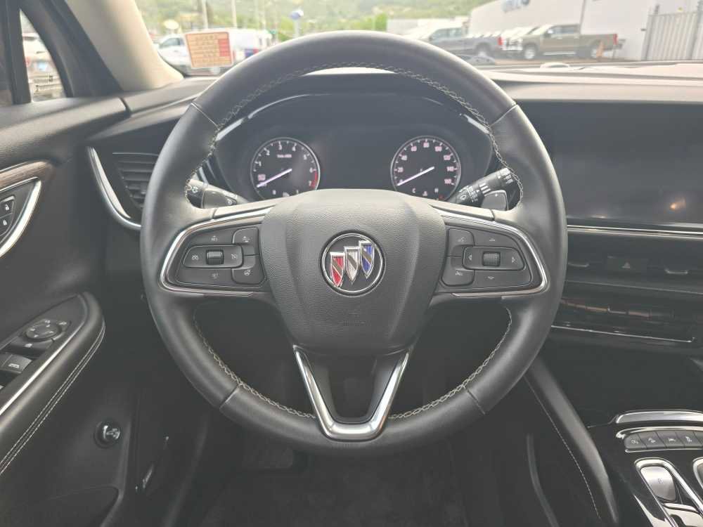Used 2023 Buick Envision Avenir AWD/4WD image 11