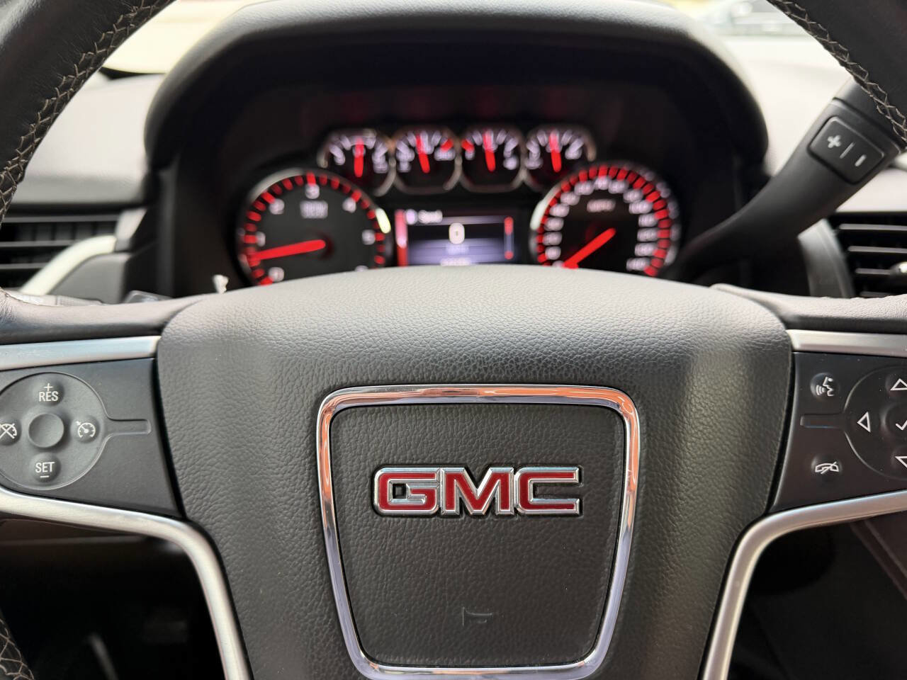 Used 2015 GMC Yukon XL SLE AWD/4WD image 20