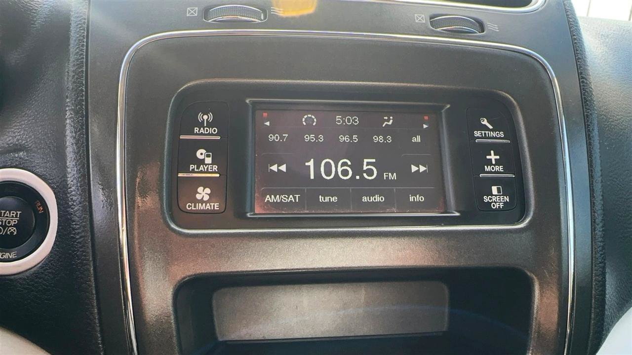 Used 2015 Dodge Journey SXT w/ Flexible Seating Group FWD image 16