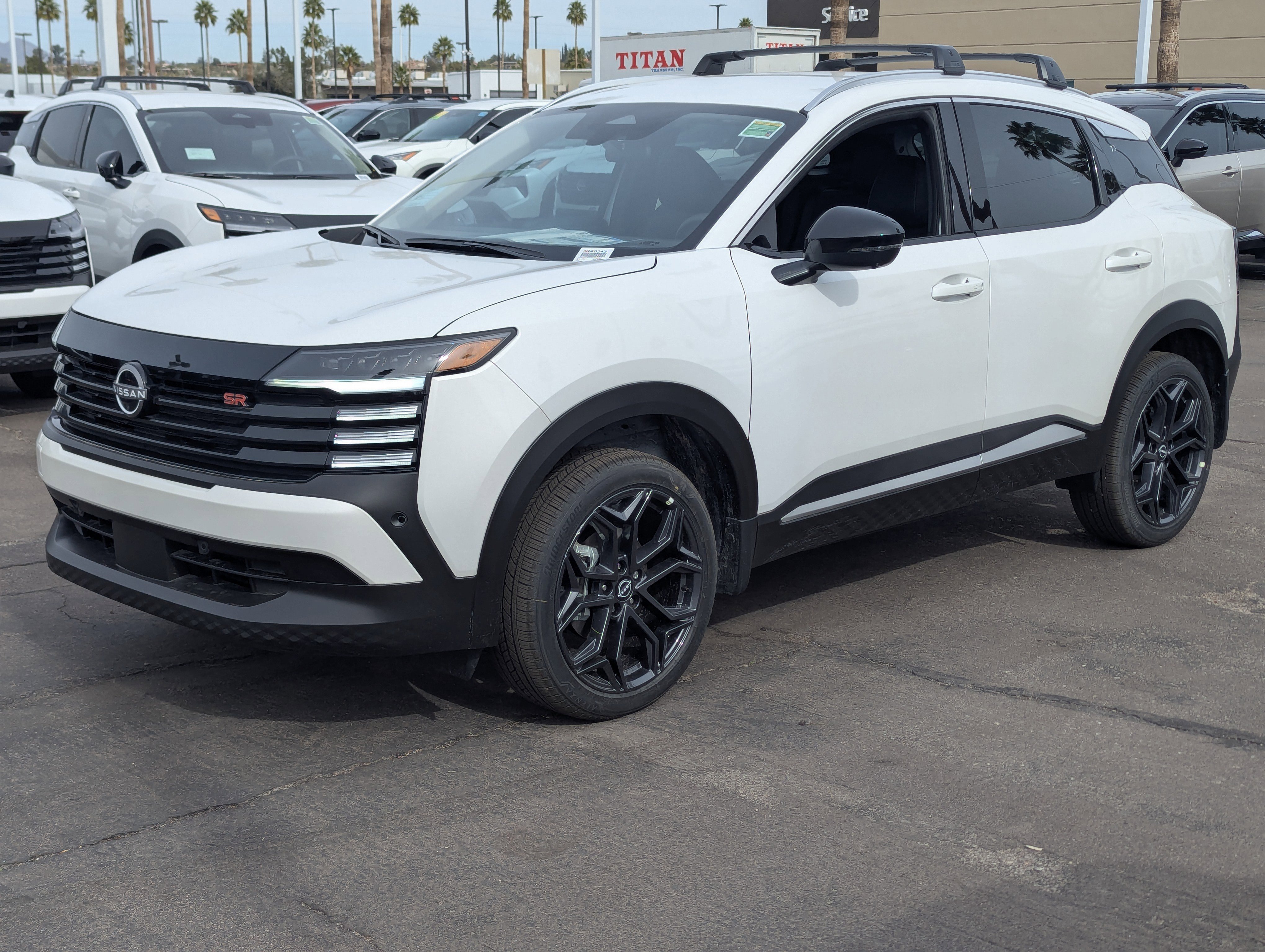 New 2026 Nissan Kicks SR image 5