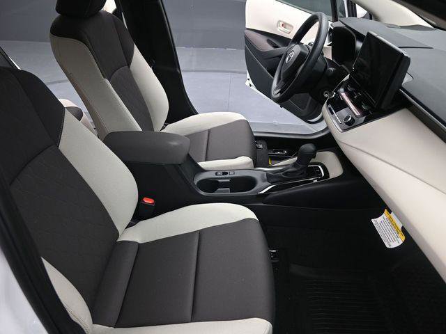 Certified 2026 Toyota Corolla LE FWD image 25