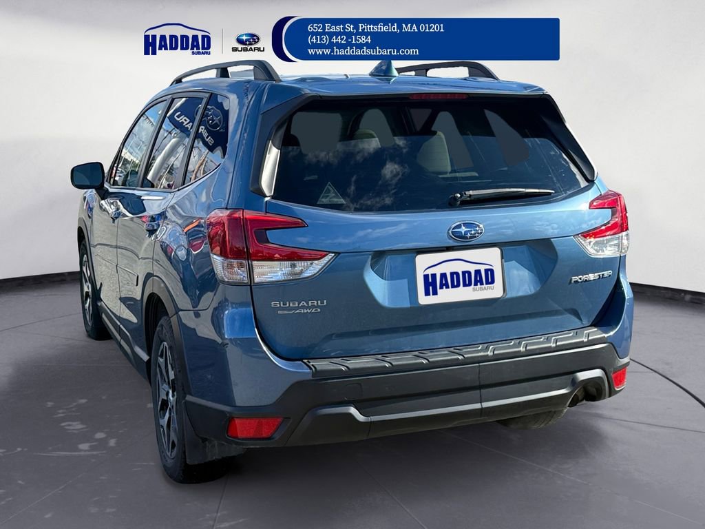 Certified 2021 Subaru Forester Premium image 4