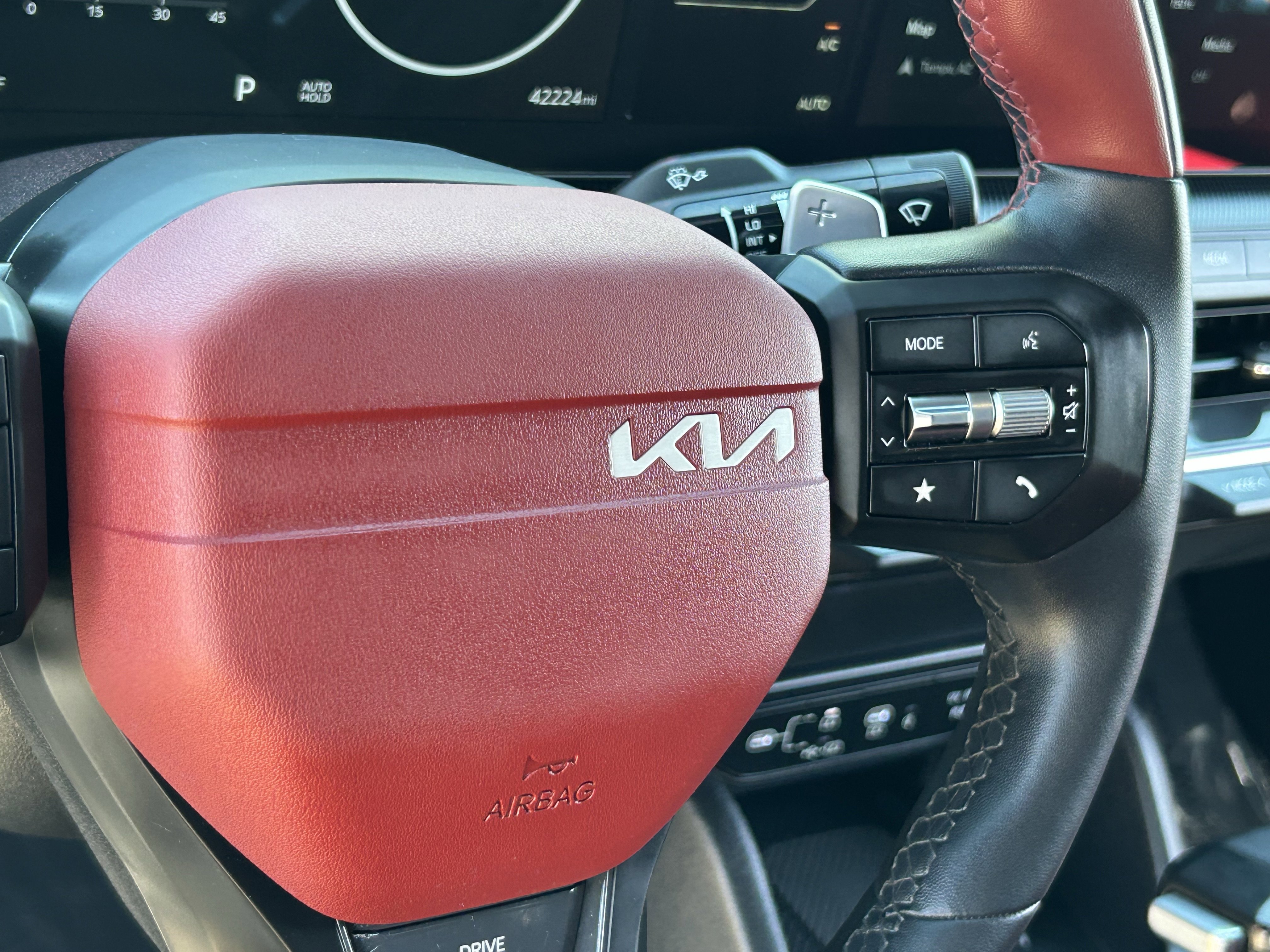 Used 2025 Kia K4 GT-Line w/ GT-Line Premium Package image 25