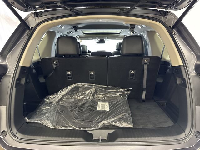 Used 2024 Honda Pilot Touring image 26