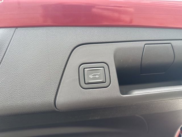 Used 2023 Buick Envision Avenir image 57