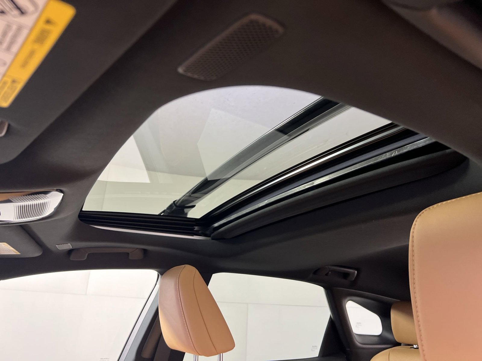 Used 2024 Lexus RX 350 w/ Convenience Package image 24