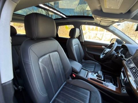 Used 2021 Audi Q5 2.0T Premium Plus w/ Premium Plus Package image 31