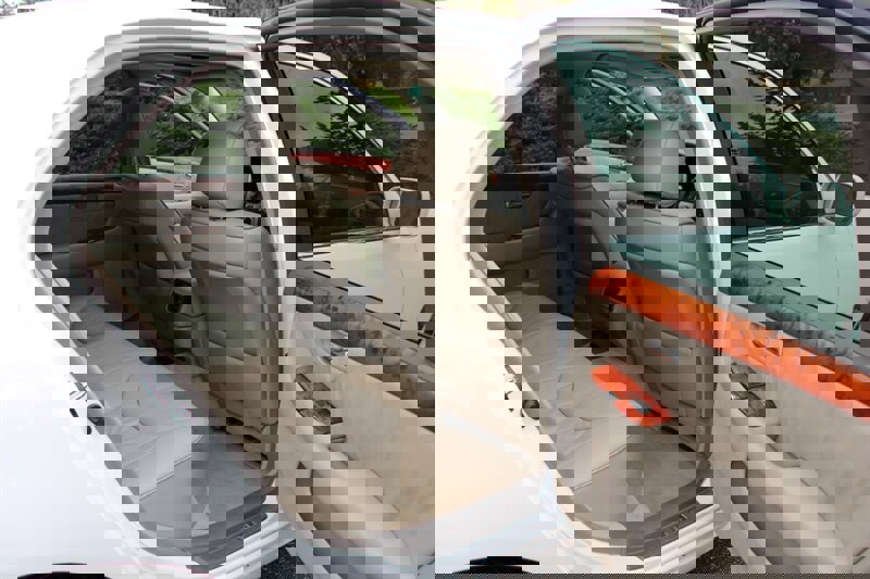 Used 2001 Lexus LS 430 image 6