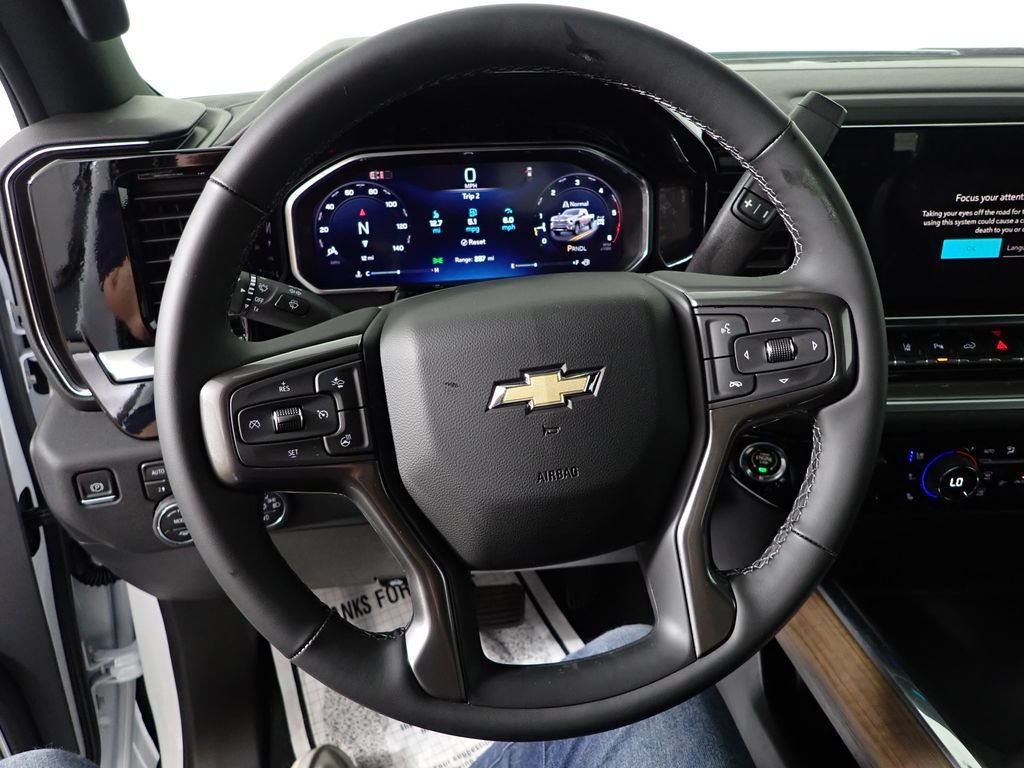 New 2026 Chevrolet Silverado 3500 High Country AWD/4WD image 27