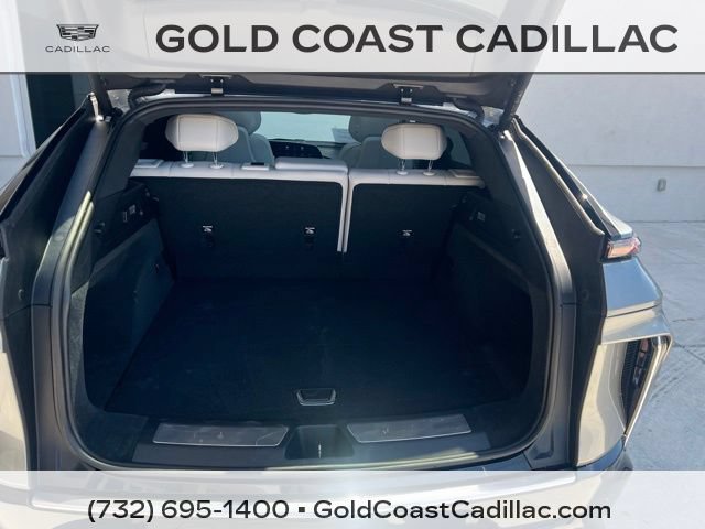 Certified 2024 Cadillac Lyriq Luxury RWD image 10