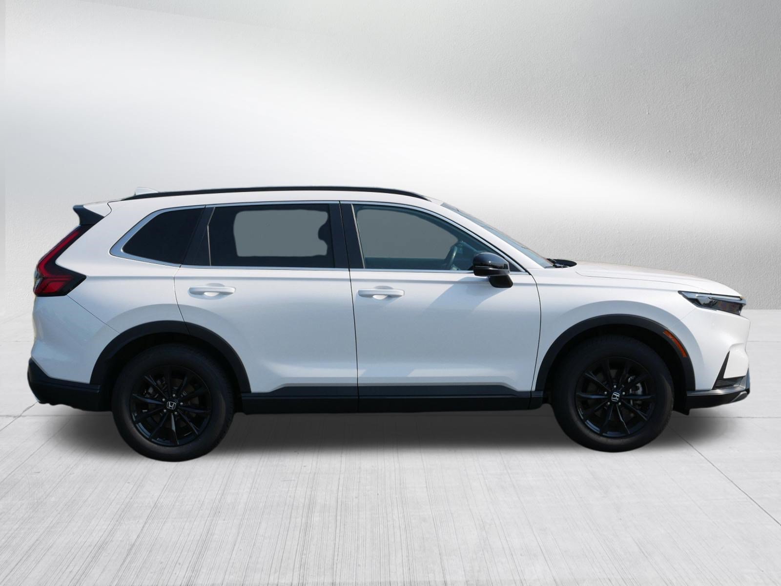 Used 2025 Honda CR-V Sport image 8