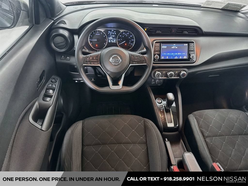 Used 2019 Nissan Kicks S FWD image 20