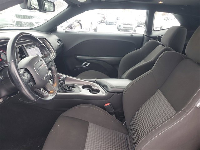 Used 2022 Dodge Challenger R/T w/ Blacktop Package image 10